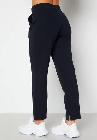 Yasmina soft suit pants