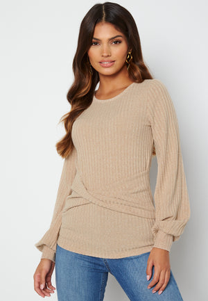 Zandra twisted top