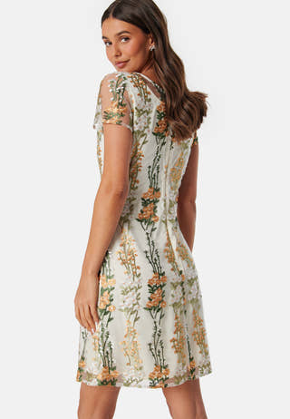 Sienna Embroidery Dress