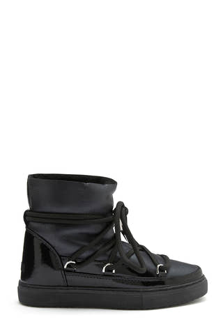 Gloss Sneaker