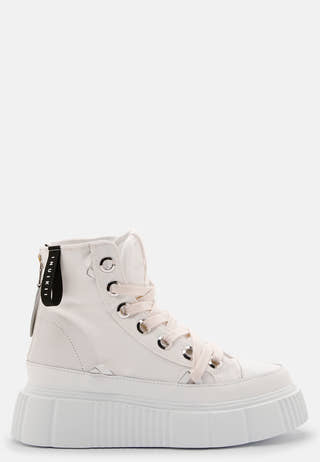 Matilda Canvas High
