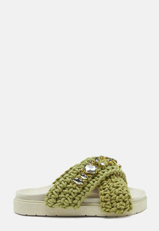 Slipper Woven Stones