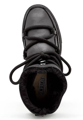 Sneaker Gloss