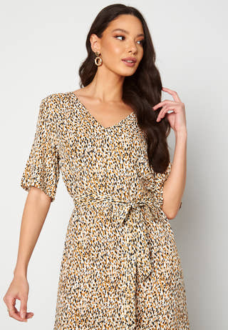 Amanda 2/4 Dress