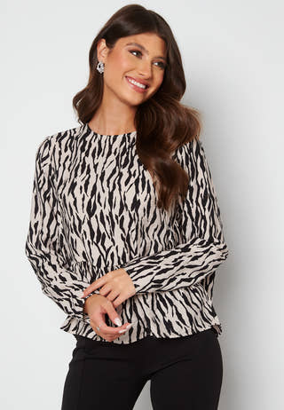 Anneline L/S Top
