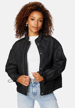 Line Short Quilted Jacket