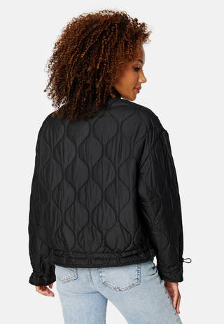 Line Short Quilted Jacket