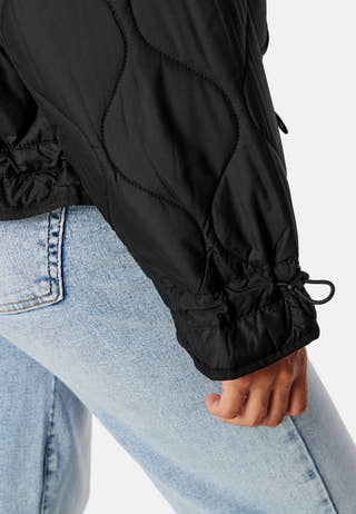 Line Short Quilted Jacket