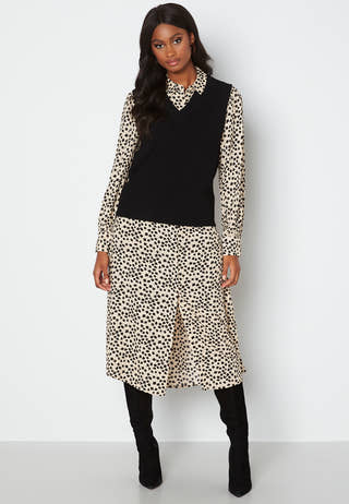 Malena S/L knit waistcoat