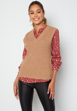 Malena S/L knit waistcoat