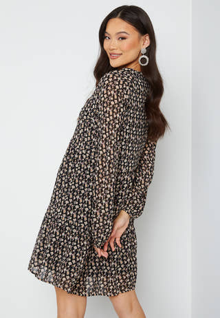 Mila Gia L/S Dress