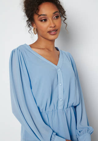 Mila L/S V-Neck Top