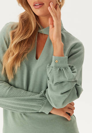 Visurashil High Neck L/S TOP T