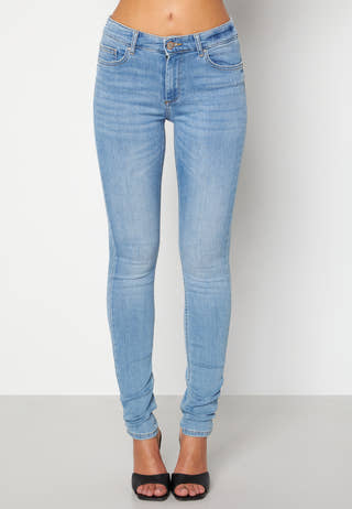 Blush Life Mid Jeans