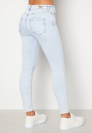 Blush Life Mid Jeans