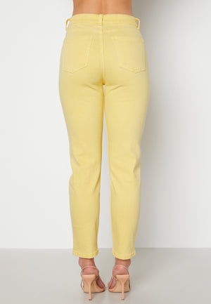 Emily HW Straight Jeans