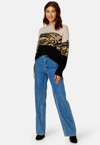 Jade Animal L/S Pullover