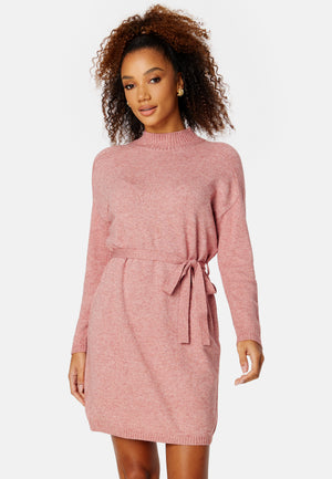Leva L/S Belt Dress