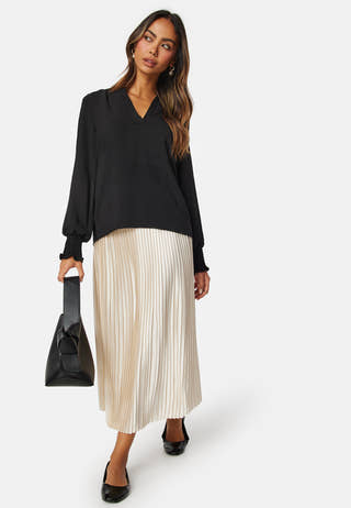 Onlmette V-Neck Smock Top