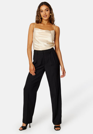 Mille Victoria Singlet