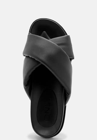 Minnie-12 Cross Strap Sandal