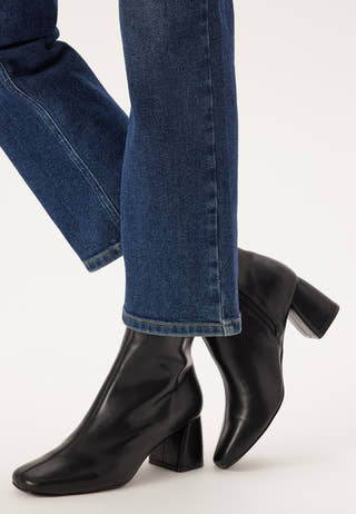 Onlbrielle-1 Pu Heeled Boot
