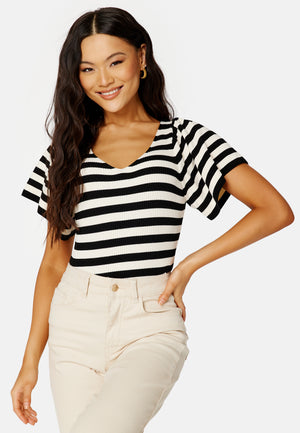 ONLLeelo Stripe S/S BackPullover