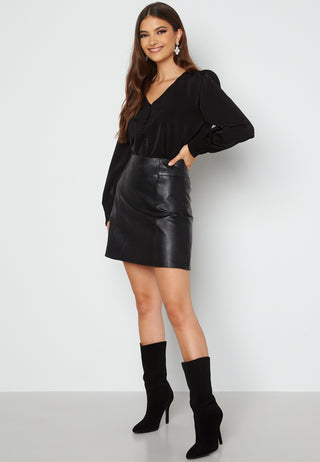 Saturday LS Neck Top