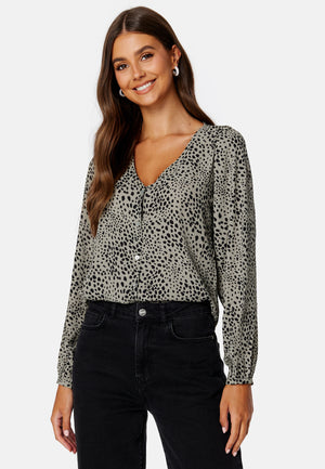 Sonja Life L/S Button Top