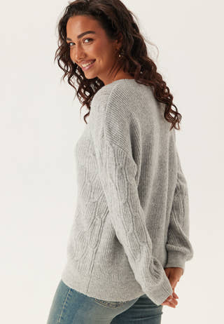 Vilassia O-neck L/S CABEL KNIT