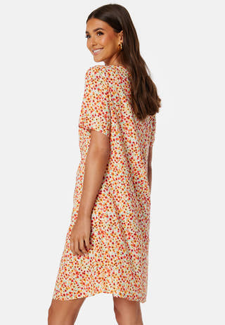 Nya SS V-Neck Short Dress