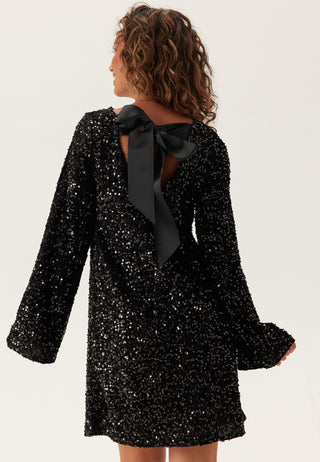 Pckam Ls Deep Back Bow Dress