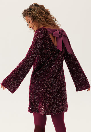 Pckam Ls Deep Back Bow Dress