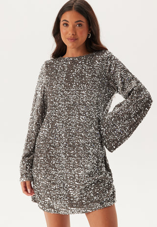 Pckam Ls Deep Back Bow Dress