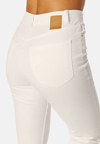 Peggy Flared HW Jeans