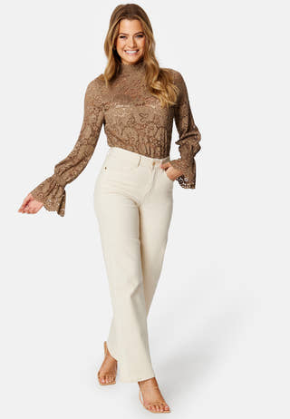 Raita LS Lace Top