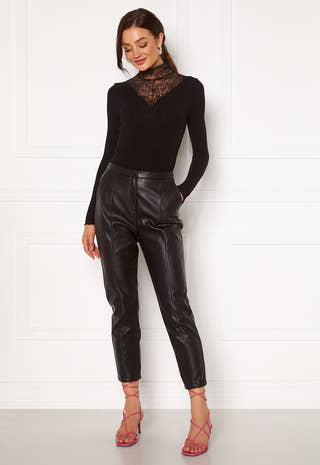 Siri LS T-Neck Top