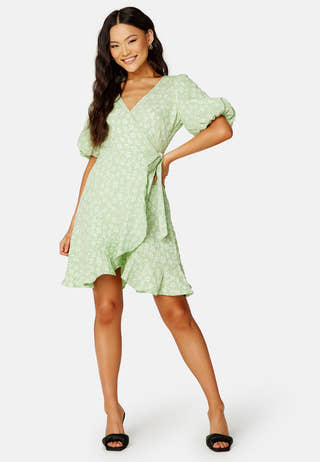 Vea 2/4 Wrap Dress