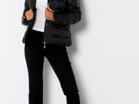 preview_images/1221969051-d4dd8fafca436f4cf6ee3579dc3b4fa598bc89057fe6194445238ea7585de64e-d_200x150_e2726911-43ef-453c-8863-76ffaba8892f