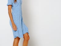 preview_images/1467804077-f55b16958ab834758cc3828a86ab03c21ecc7b95ecaa3fc69ffa2b671f0e4189-d_200x150_b5414623-ba73-48a8-a399-8f4f0f62119b