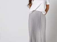 preview_images/1973628547-eac29c58f3569d3a49c5dd4c355d52246d7a123a2049f3b1643968919cb6a396-d_200x150_b7ebd412-288c-4157-b47d-043d15a204ed