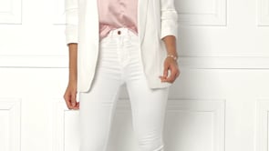 preview_images/759413508-a9299b619665688ad0126fce430c1ce37f85fc4ae51cbfc2f2e5eb8983c90a37-d_295x166_7950b25e-0d3a-4052-92cc-d1430ee45abb