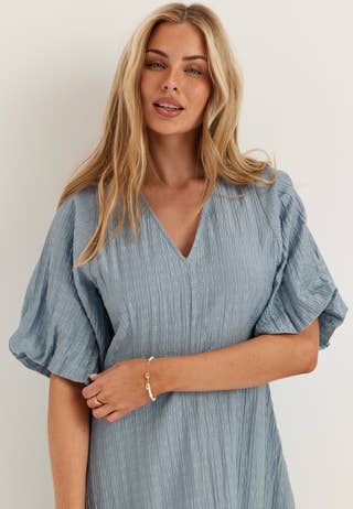 Slfmaddie Ss Closed Back Midi Dress