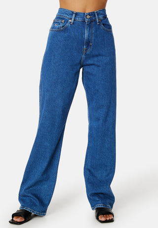 Betsy Mid Rise Loose