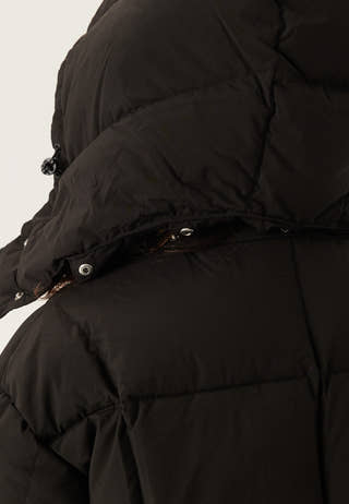 Tjw Alaska Grid Dwn Mxi Coat