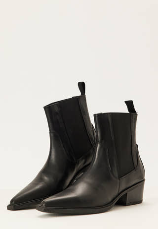 Kelsey Heel Classic Leather Boots