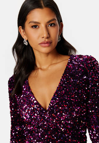 Fame L/S V-Neck Dress