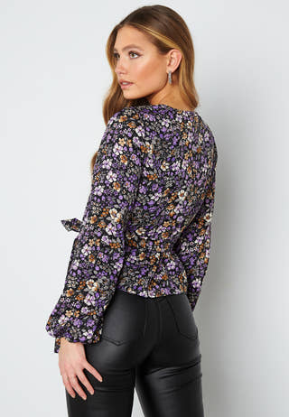 Isa 7/8 Wrap Top