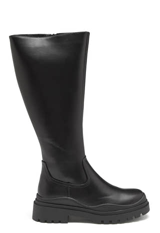 Mera Boot