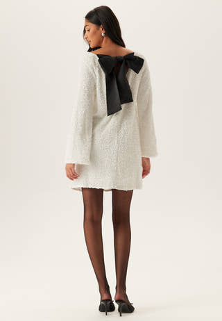 Vmetta Ls Boatneck Short Bow D